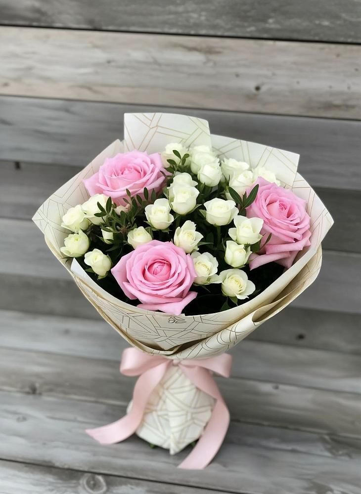 Букет цветов из: Розы в Винсадах