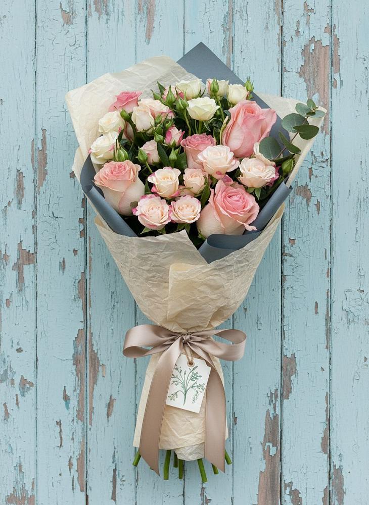 Букет цветов из: Розы в Винсадах