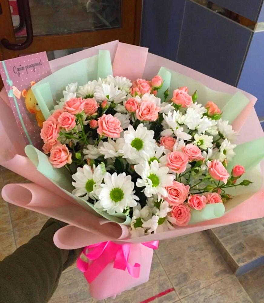 Букет цветов из: Розы и Хризантемы в Винсадах