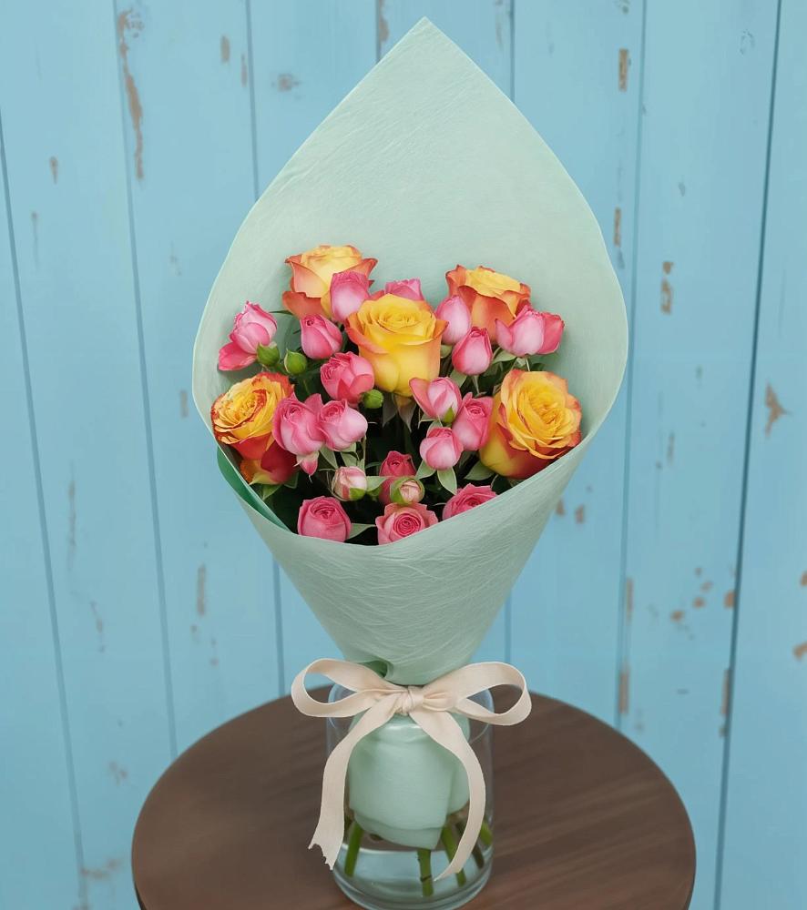 Букет цветов из: Розы в Винсадах