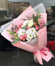 Букет цветов из:  Розы, Лизиантусы и Хризантемы в Винсадах