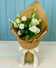 Букет цветов из:  Хризантемы и Лизиантусы в Винсадах