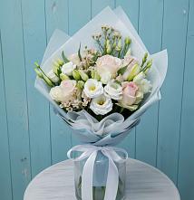 Букет цветов из:  Розы и Лизиантусы в Винсадах