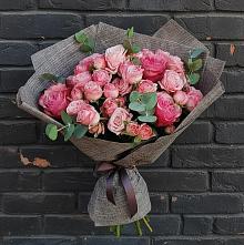Букет цветов из:  Розы в Винсадах